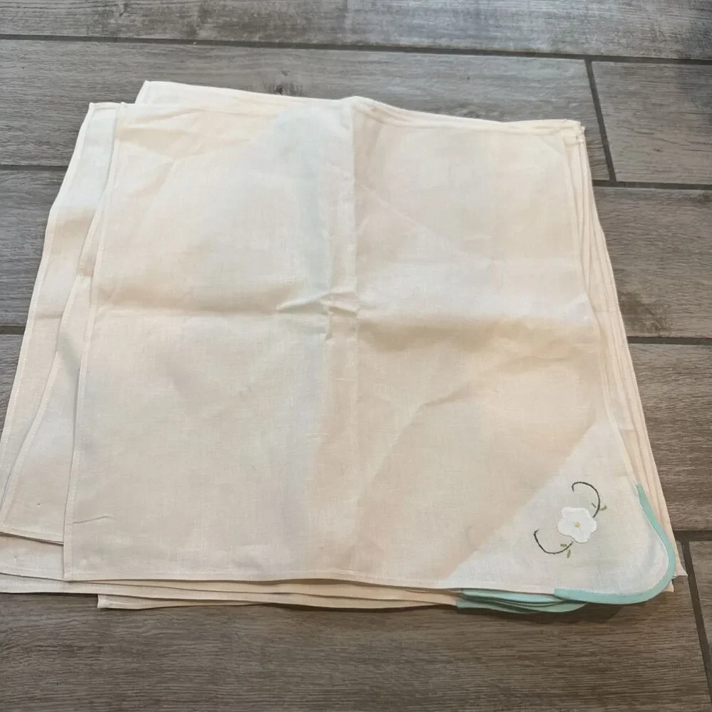 Vintage Linen Applique Floral Napkins Set of 12 Hand Stitched